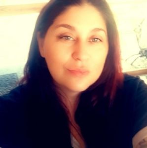 Meet your Posher, Monica